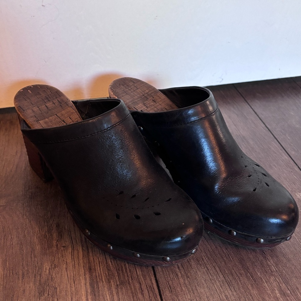 Black Leather Mules